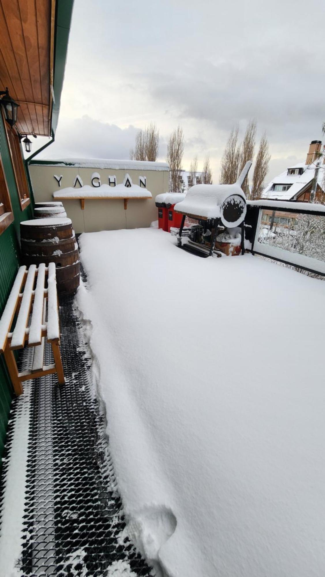 Yaghan Hostel Ушуайя Екстер'єр фото